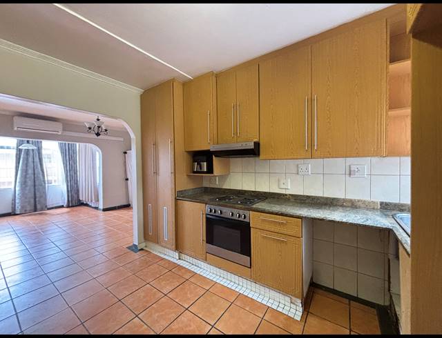 2 BEDROOM APARTMENT TO LET IN MORNINGSIDE
